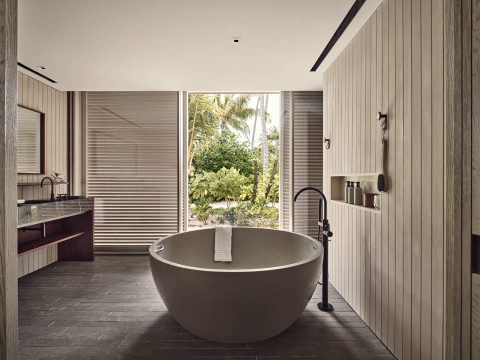 Bath tub at Patina Maldives | Mr & Mrs Smith