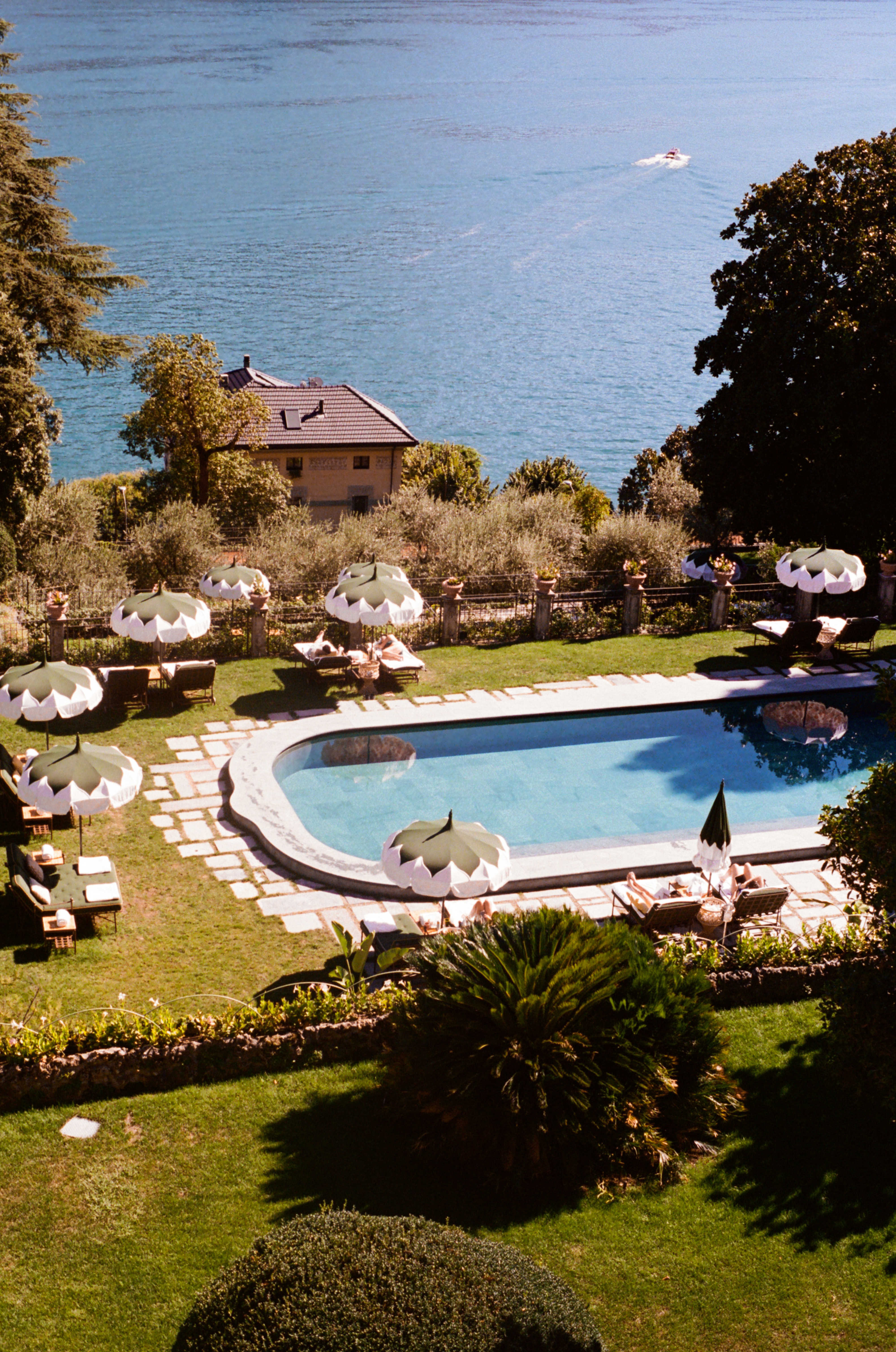 Pool at Passalacqua, Lake Como, Italy | Hannah Dace | Mr & Mrs Smith